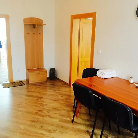 Inn Restaurace U Medveda Starkov (Hradec Kralove)
